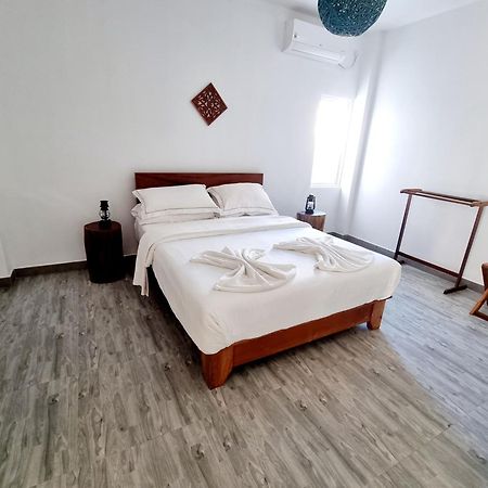 Lea Spa Hotel Maafushi Exterior foto